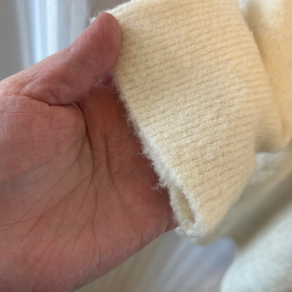 Loft Marshmellow Cardigan - Picture 4 of 5